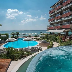 4* Hotell Continental Wellness &